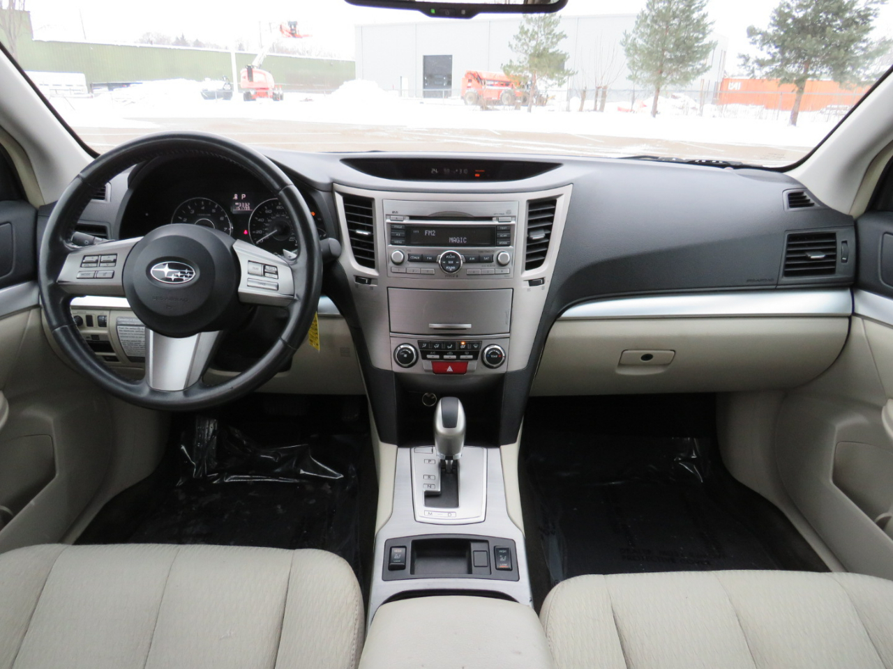 Subaru Outback 3.6R Premium 2011