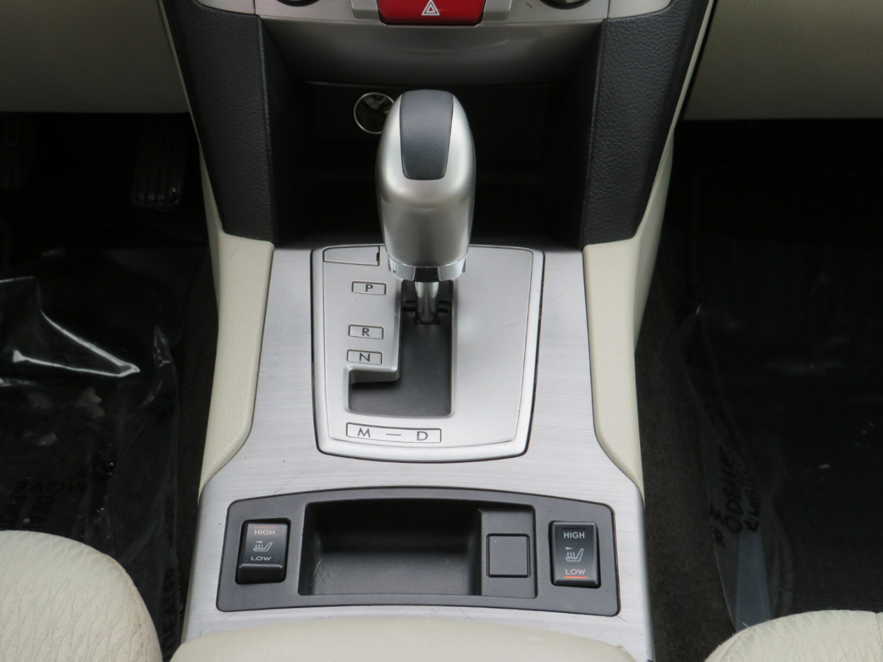 Subaru Outback 3.6R Premium 2011