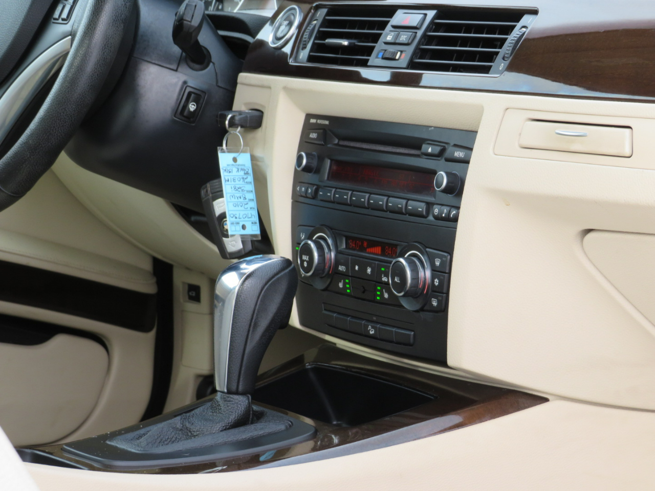 BMW 3-Series 328i xDrive Coupe 2010