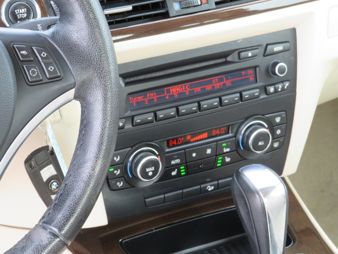 BMW 3-Series 328i xDrive Coupe 2010