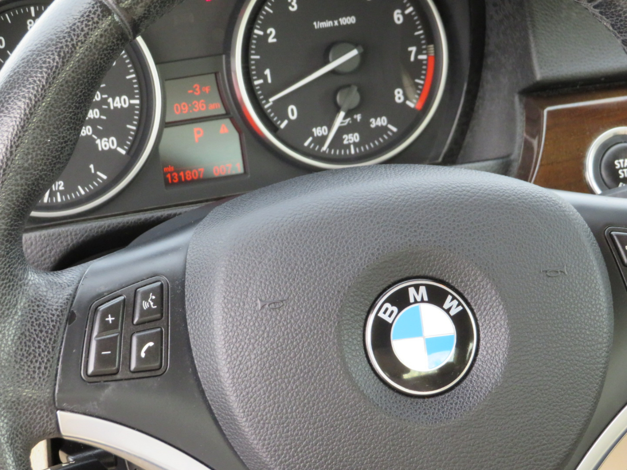 BMW 3-Series 328i xDrive Coupe 2010