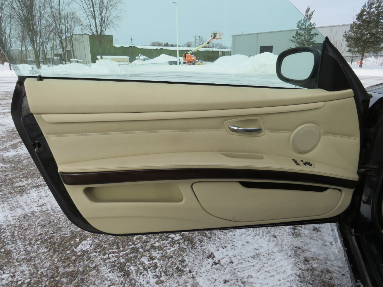 BMW 3-Series 328i xDrive Coupe 2010