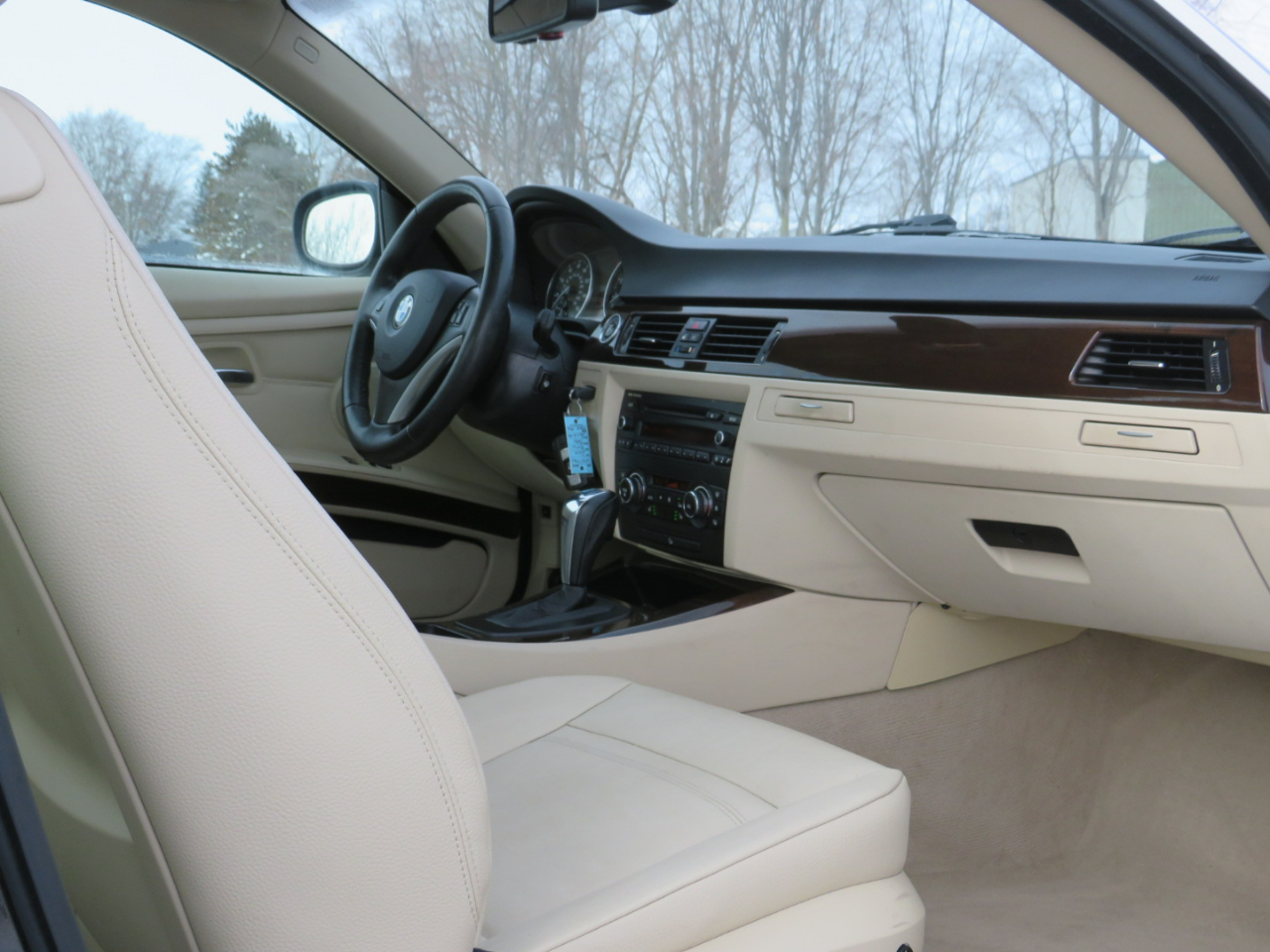 BMW 3-Series 328i xDrive Coupe 2010