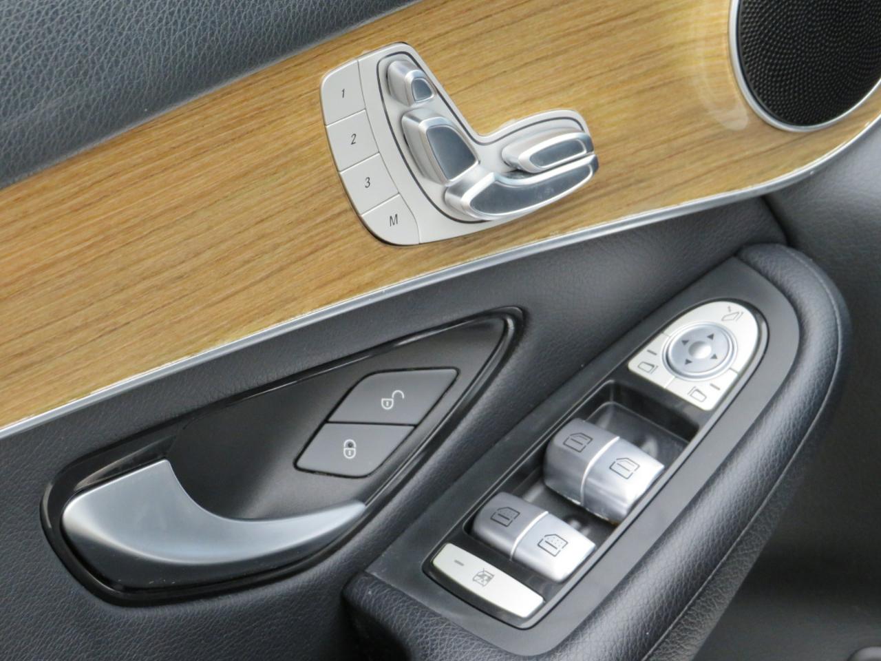 Mercedes-Benz GLC-Class GLC300 2018