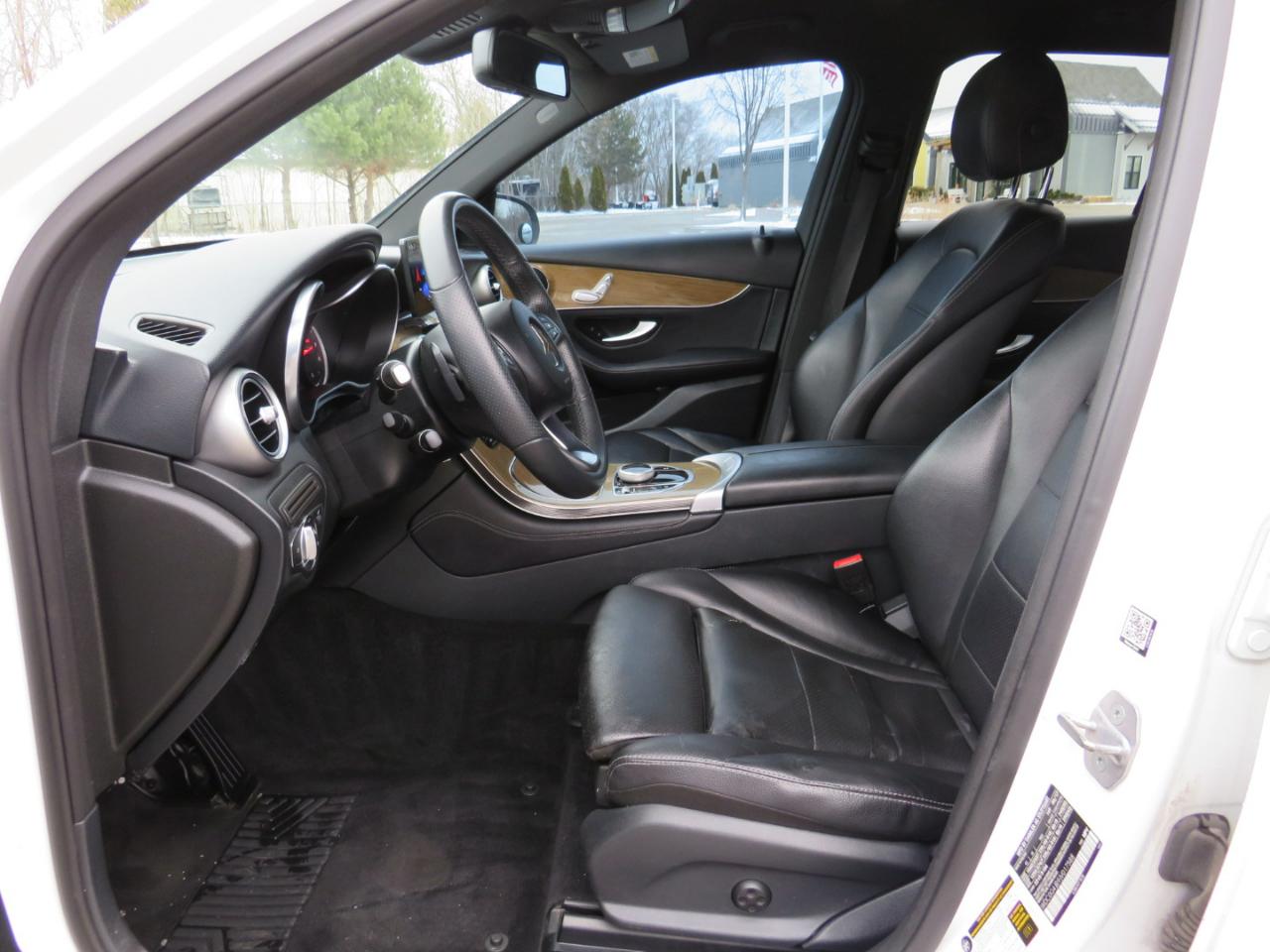 Mercedes-Benz GLC-Class GLC300 2018