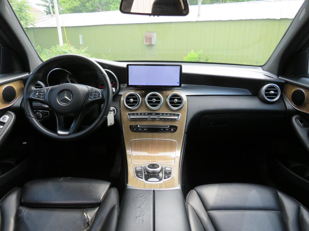 Mercedes-Benz GLC-Class GLC300 2018