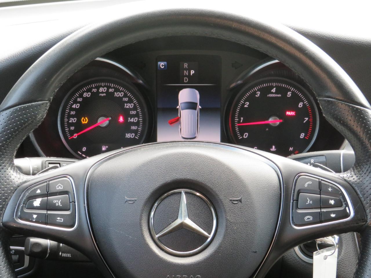 Mercedes-Benz GLC-Class GLC300 2018