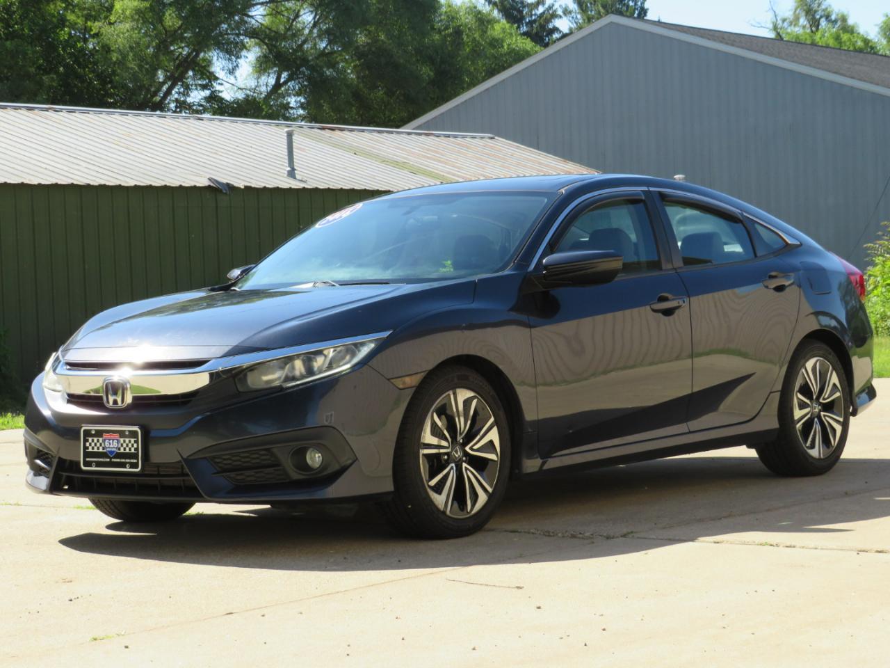 Honda Civic EX-T Sedan CVT 2016