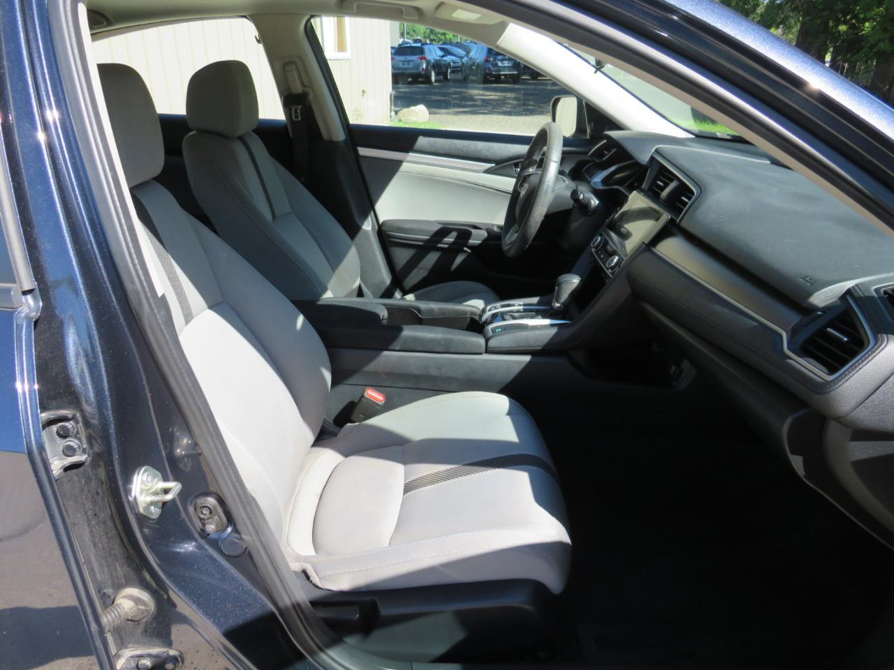 Honda Civic EX-T Sedan CVT 2016