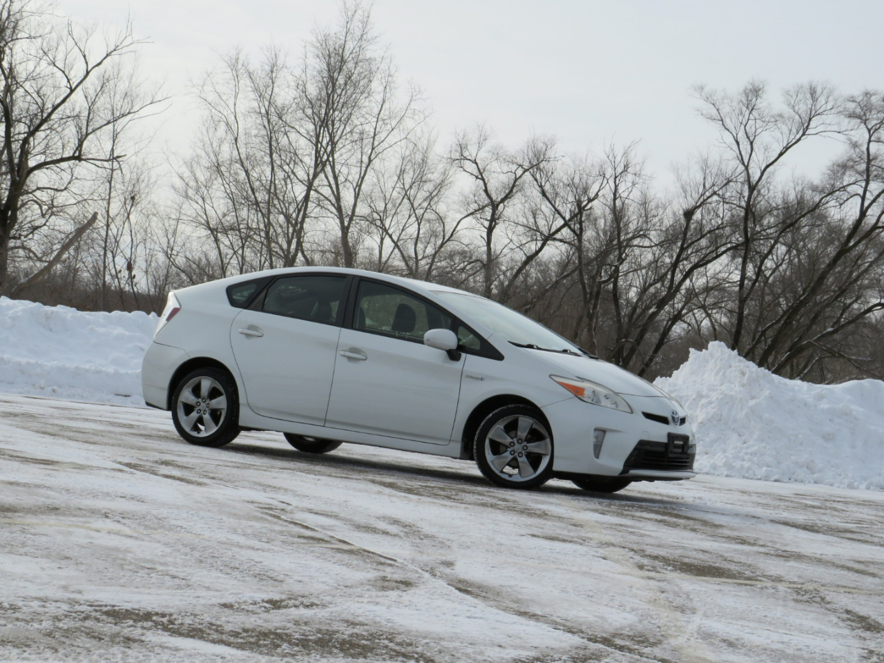 2013 Toyota Prius Three