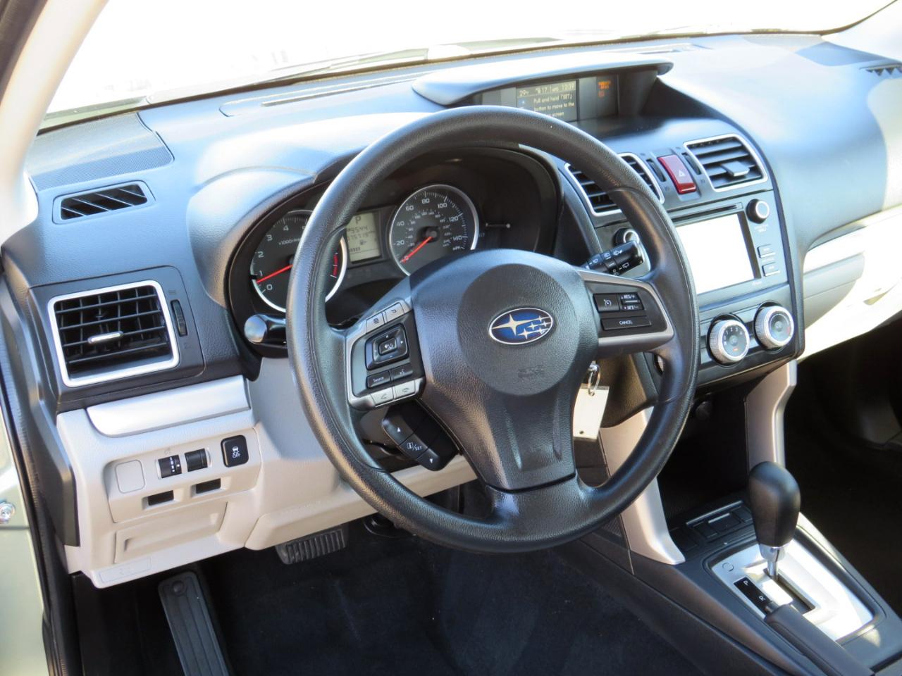 Subaru Forester 2.5i Premium PZEV CVT 2016