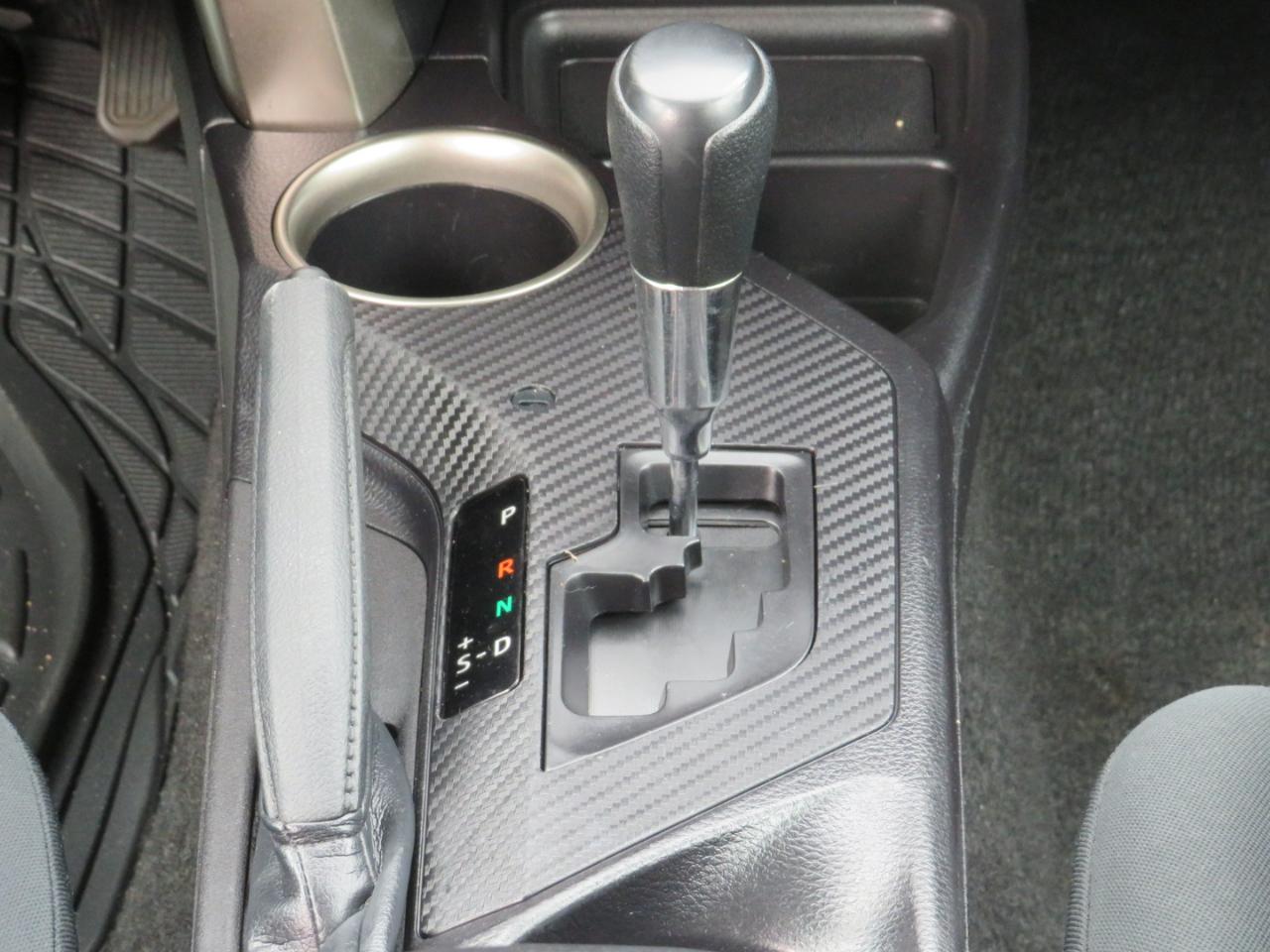 Toyota RAV4 LE AWD 2015