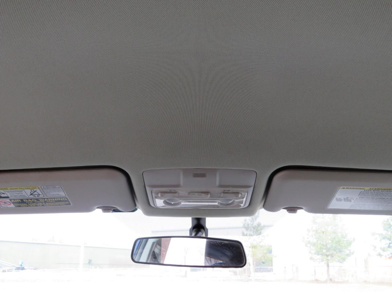 Toyota RAV4 LE AWD 2015