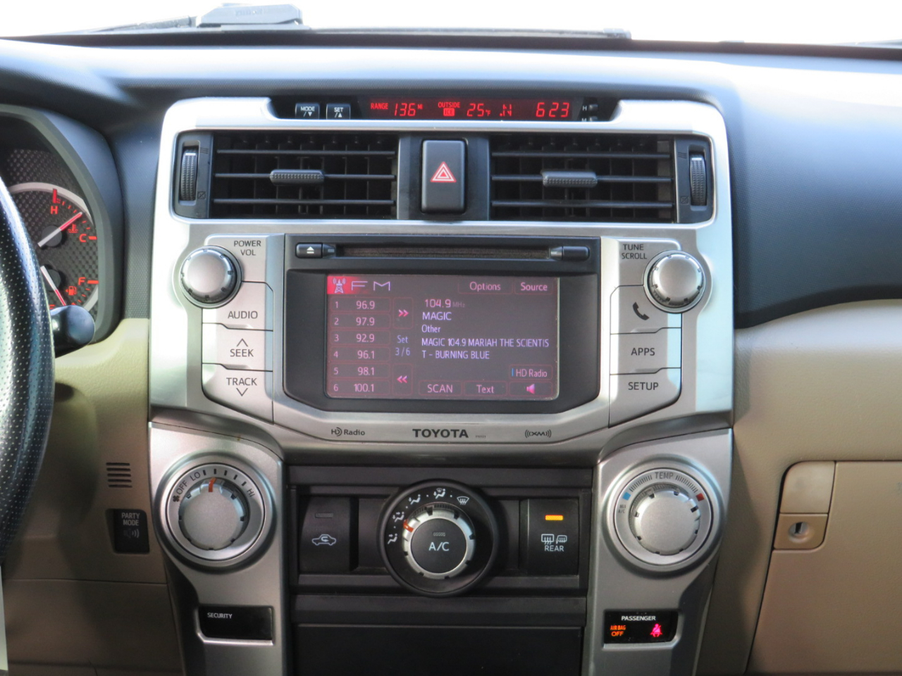 Toyota 4Runner SR5 4WD 2012