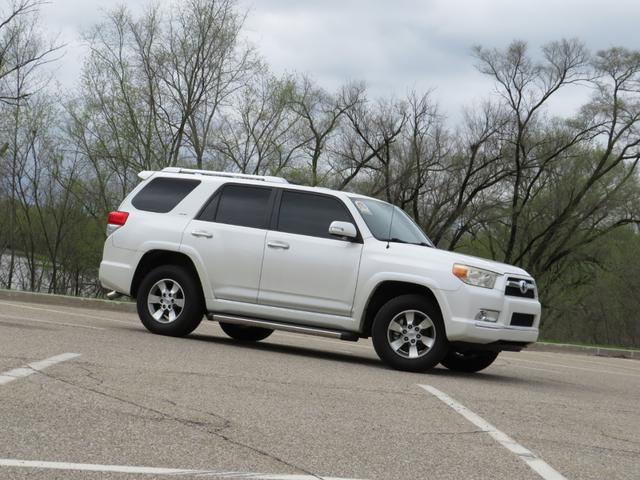 White 2012 Toyota 4Runner SR5 4WD SUV / Crossover Four-Wheel Drive 5-Speed Automatic