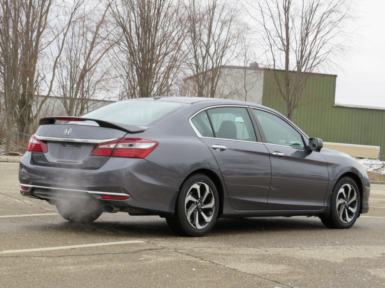Honda Accord EX-L Sedan CVT 2017