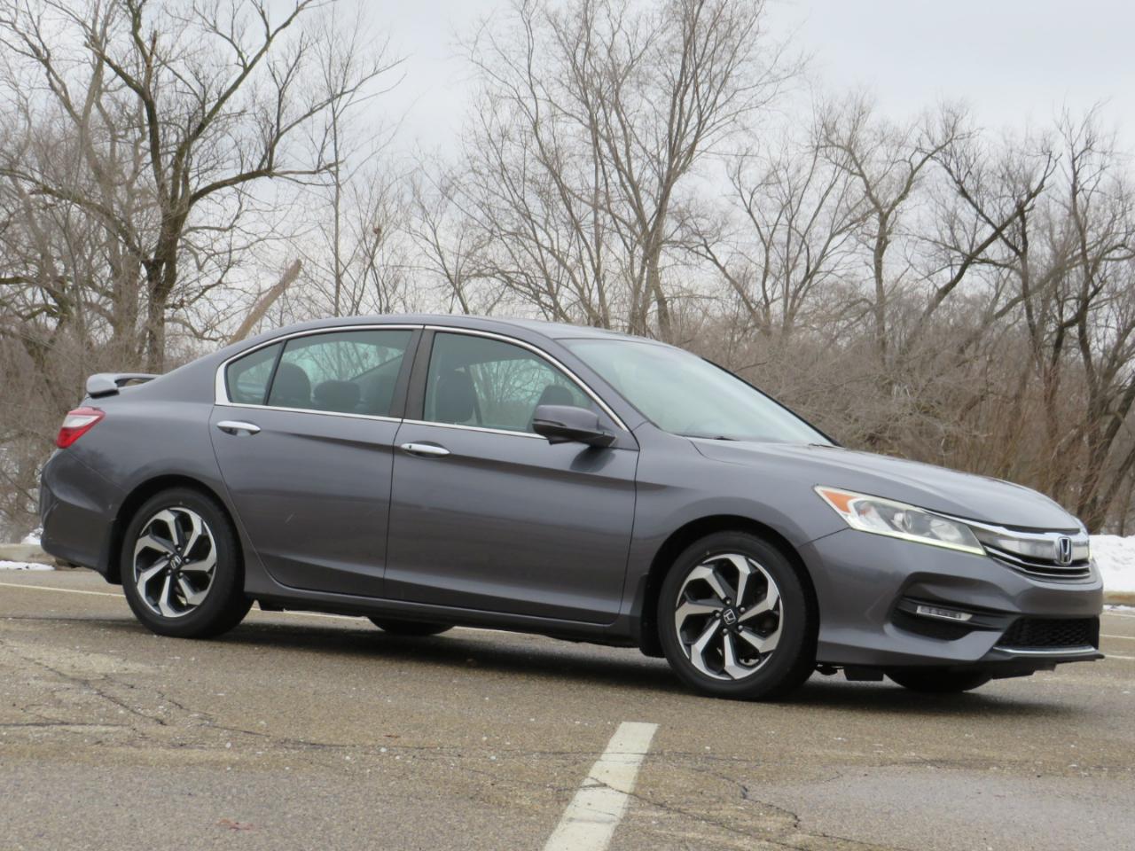 Honda Accord EX-L Sedan CVT 2017