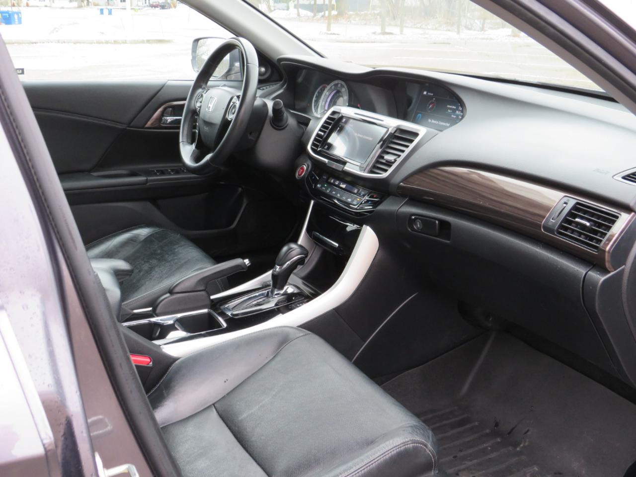 Honda Accord EX-L Sedan CVT 2017