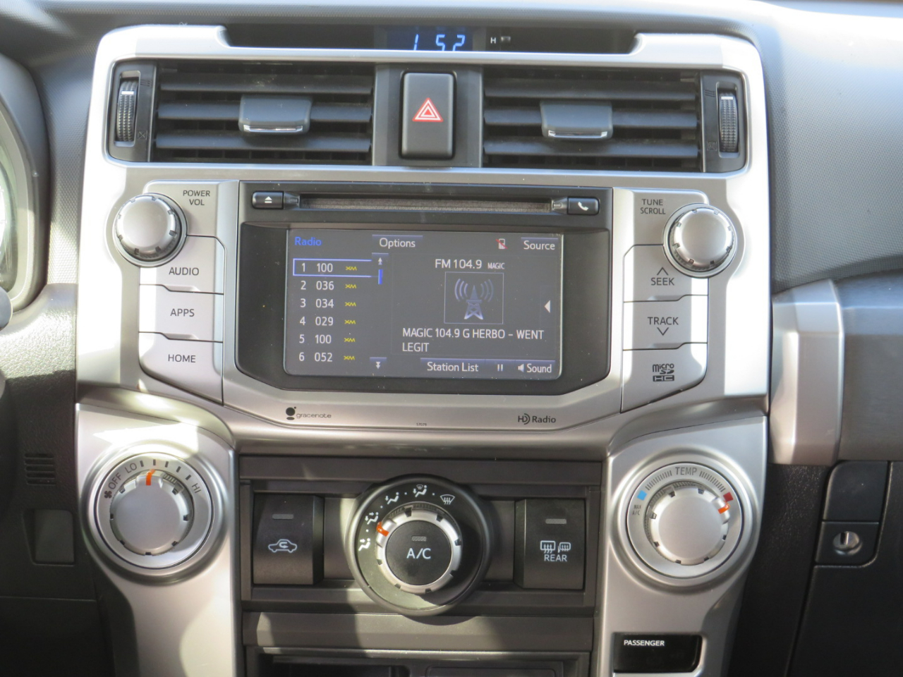 Toyota 4Runner SR5 4WD 2015