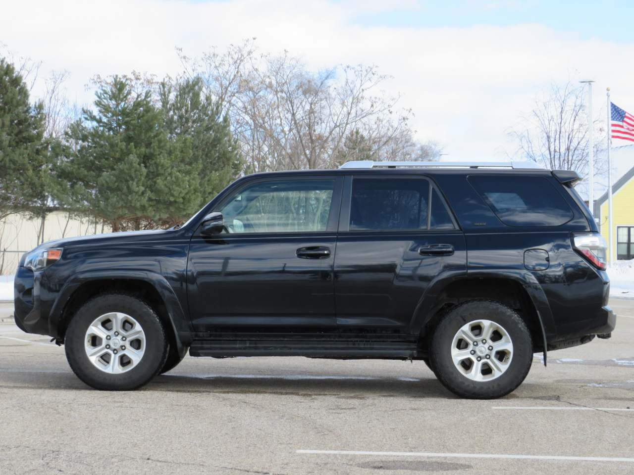 Toyota 4Runner SR5 4WD 2015