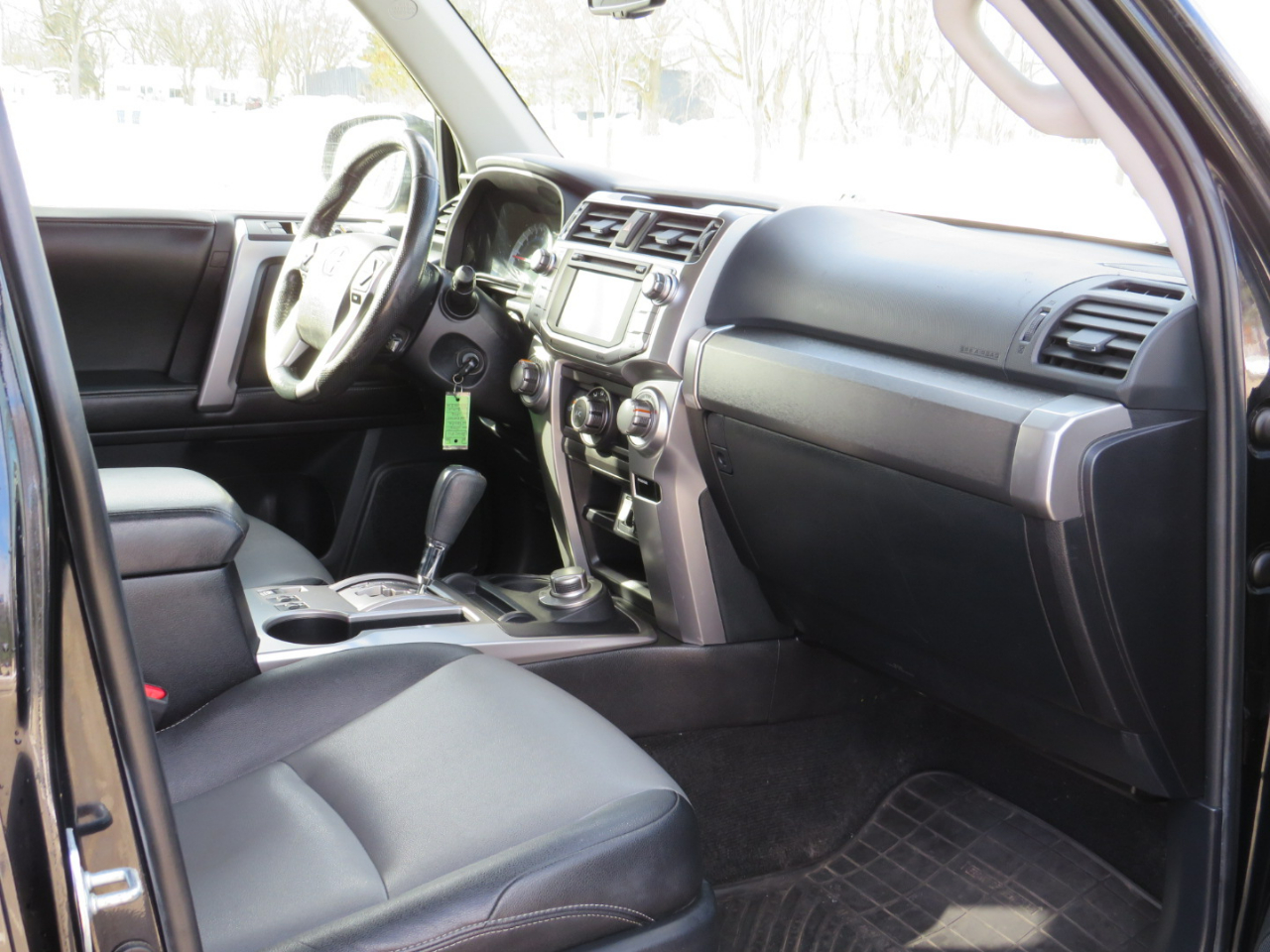 Toyota 4Runner SR5 4WD 2015