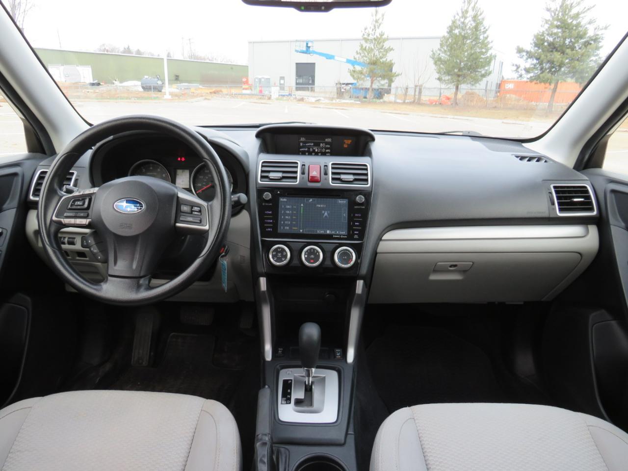 Subaru Forester 2.5i Premium PZEV CVT 2016