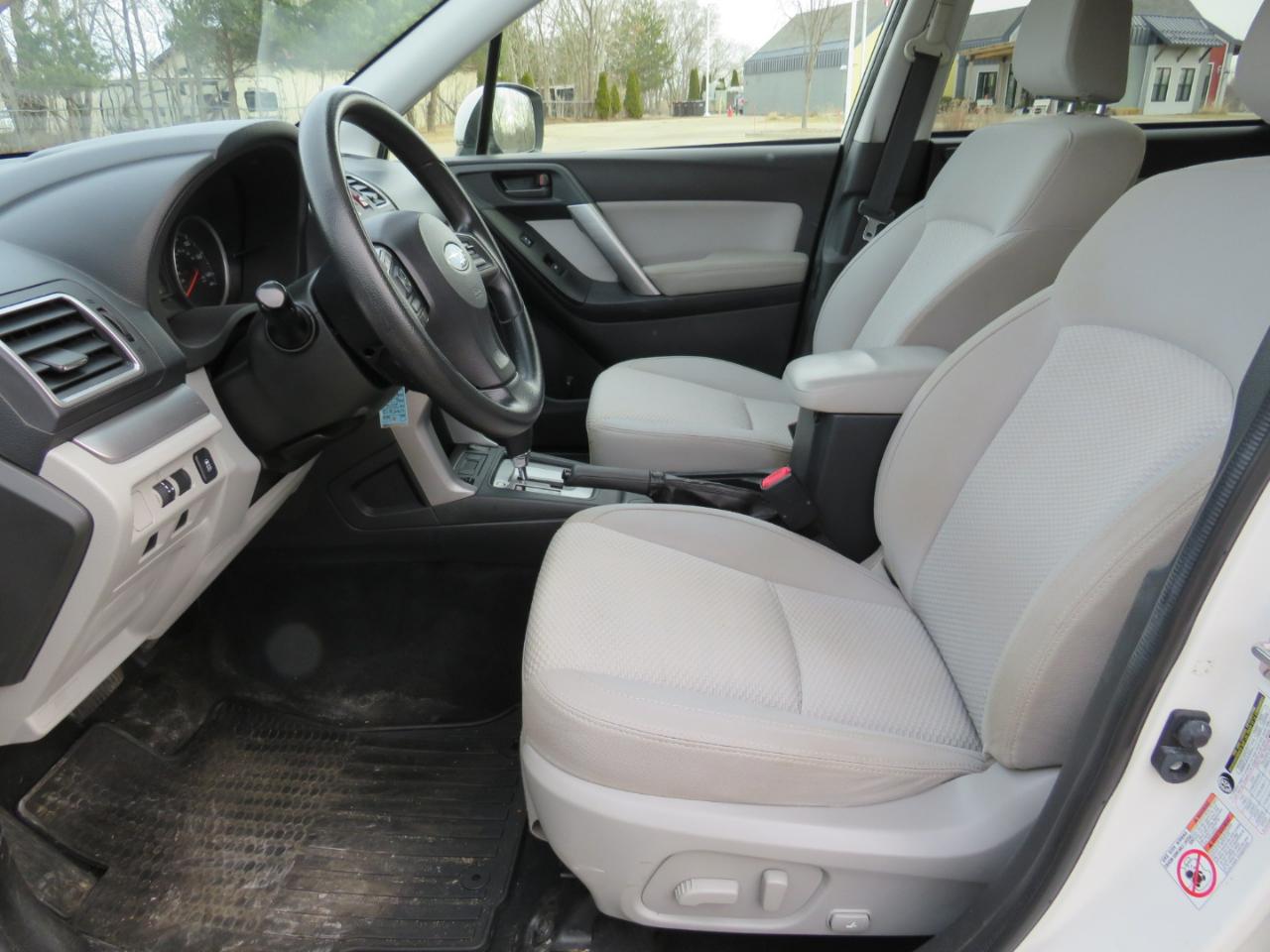 Subaru Forester 2.5i Premium PZEV CVT 2016