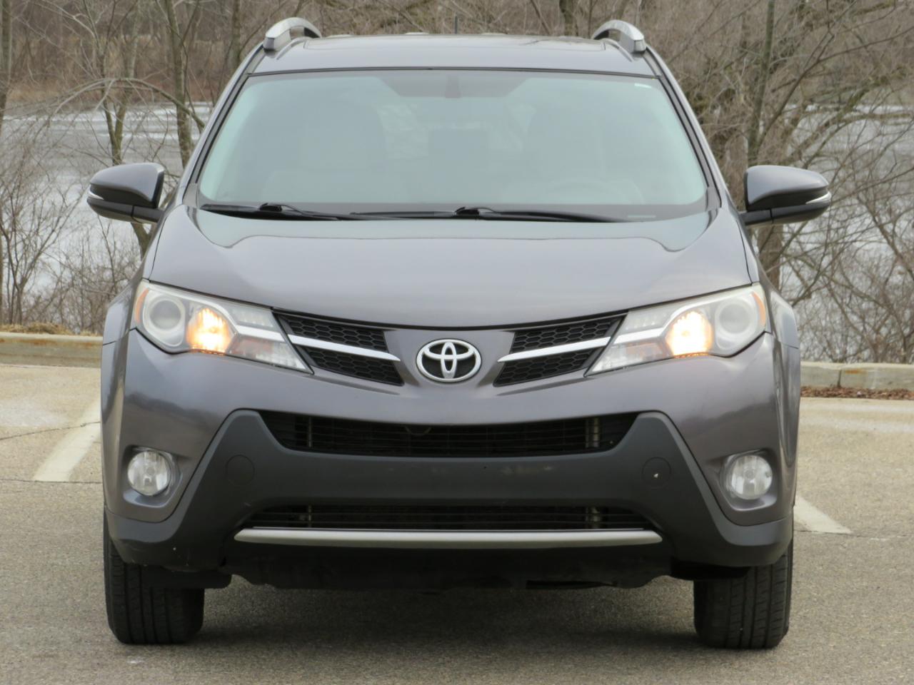 Toyota RAV4 XLE FWD 2013