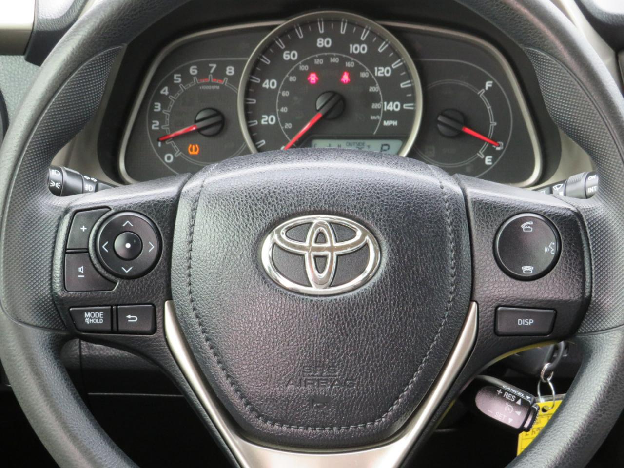 Toyota RAV4 XLE FWD 2013