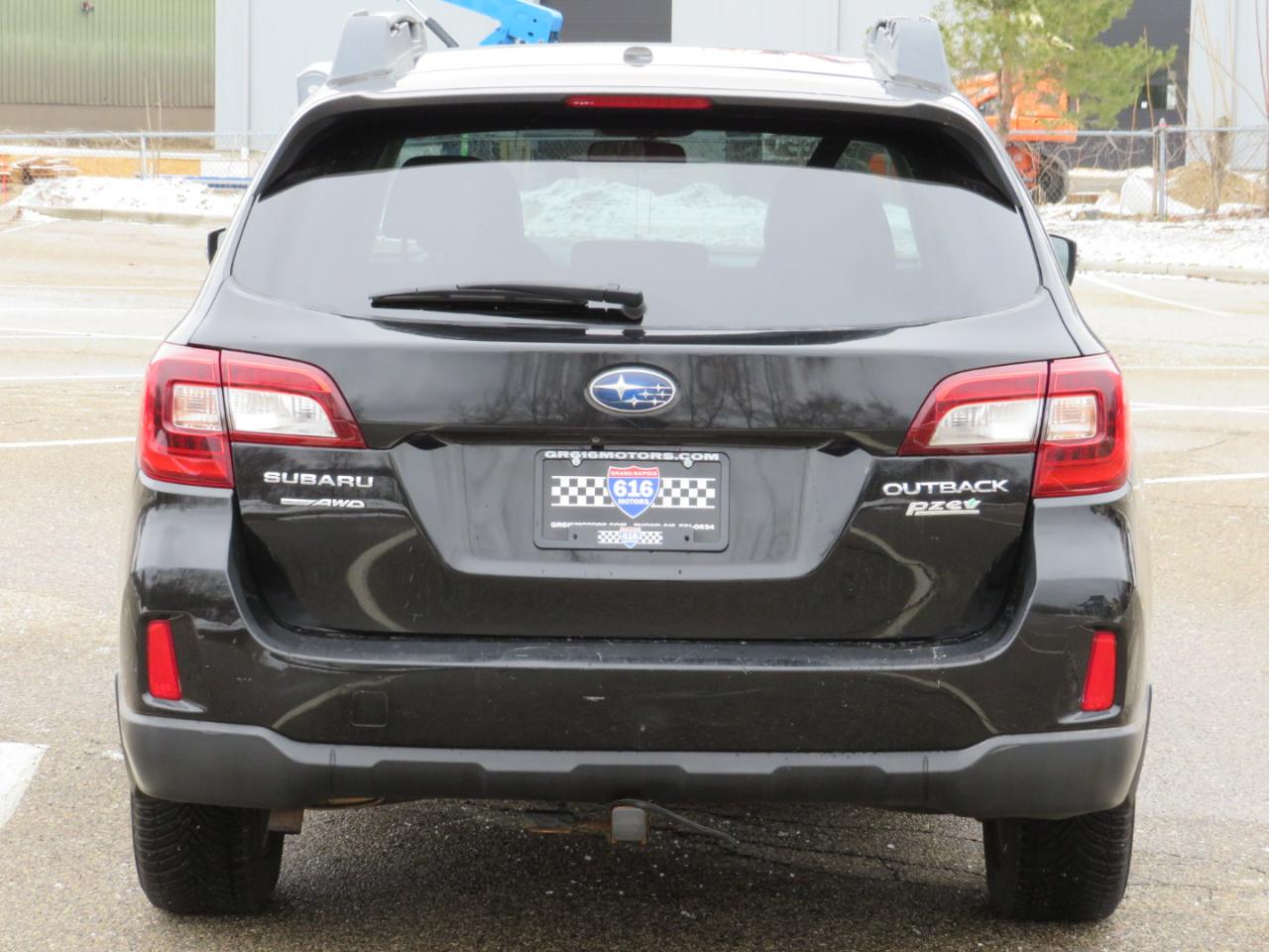Subaru Outback 2.5i Limited 2015
