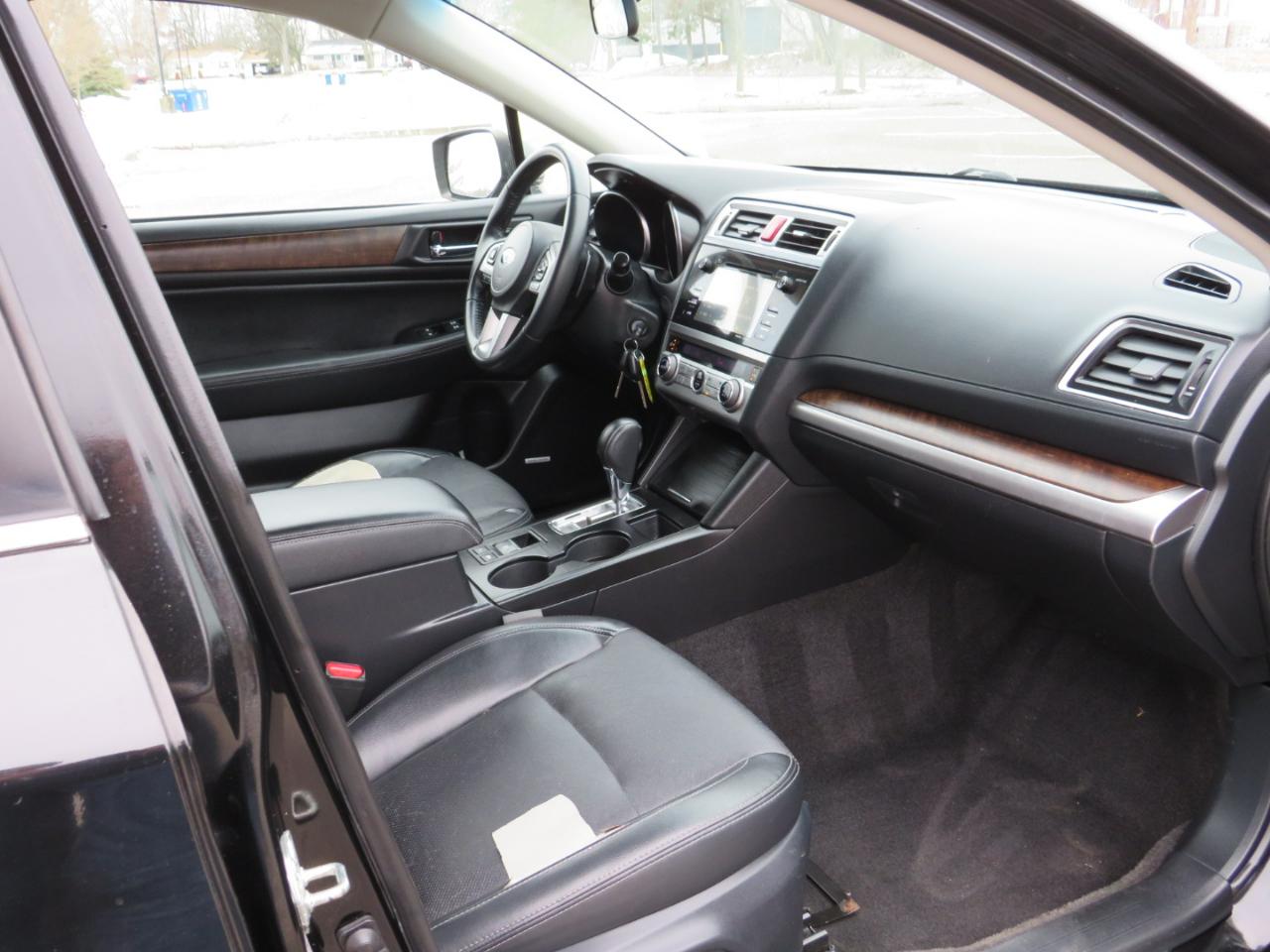 Subaru Outback 2.5i Limited 2015