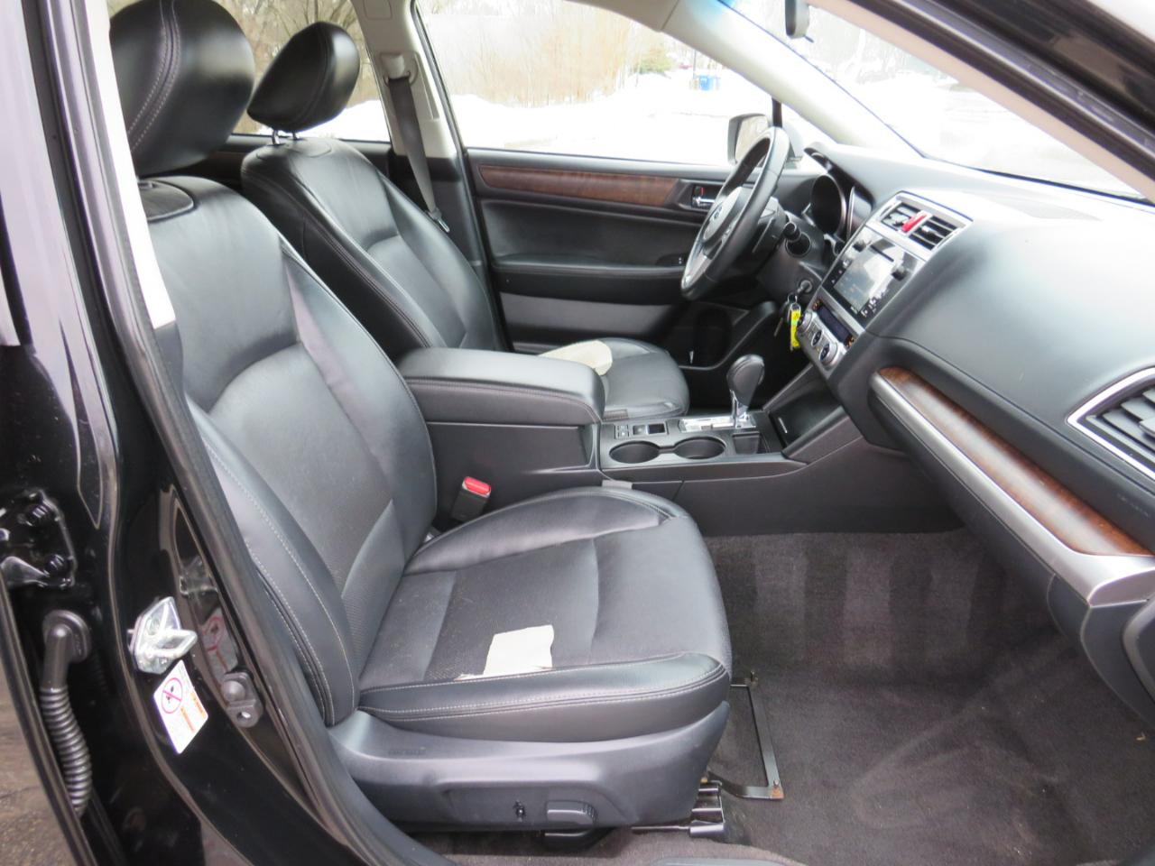 Subaru Outback 2.5i Limited 2015