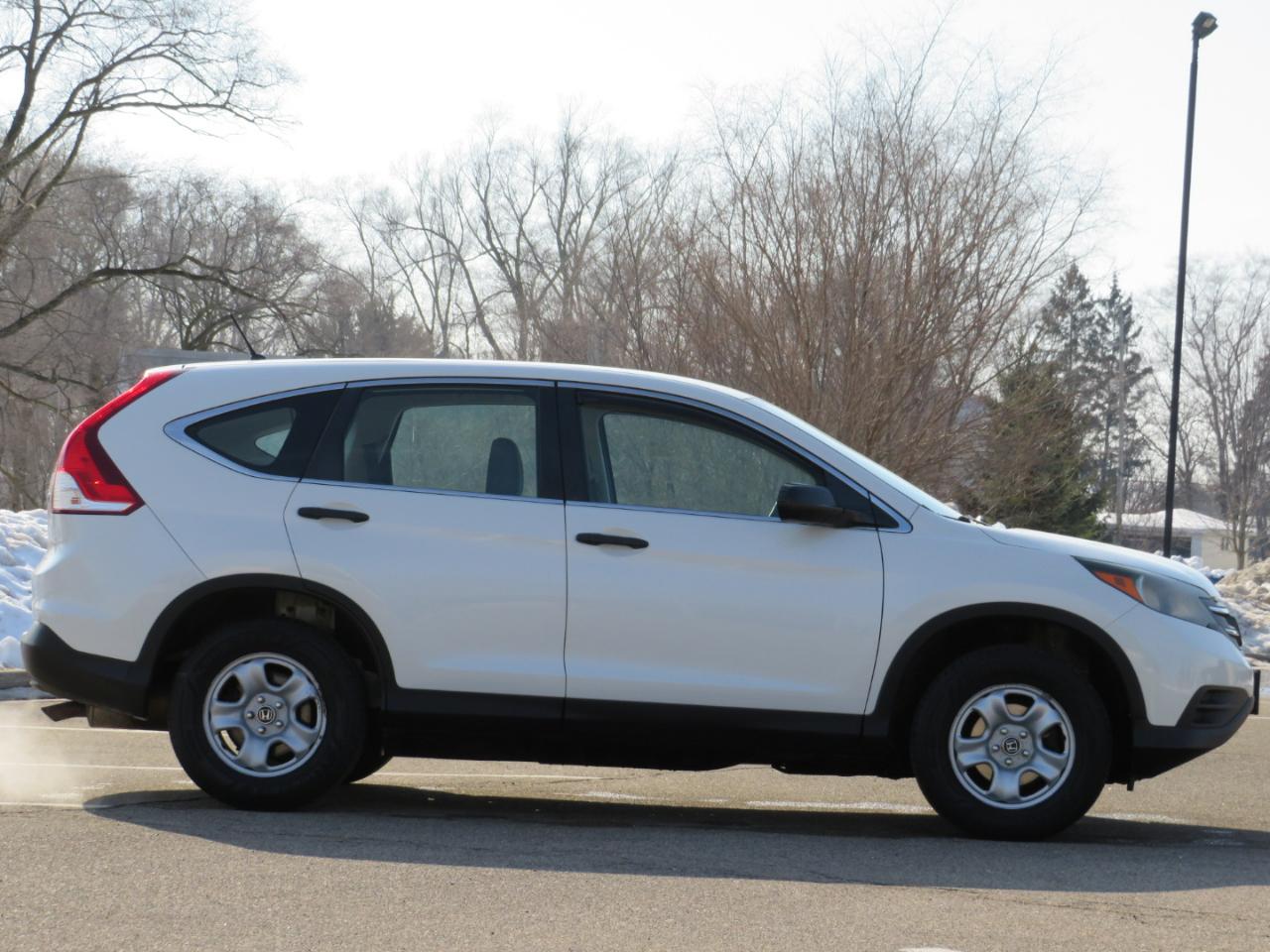 Honda CR-V LX 4WD 5-Speed AT 2014