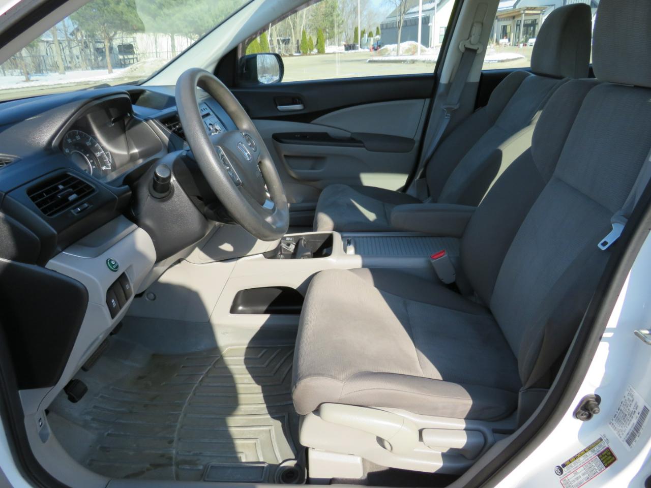 Honda CR-V LX 4WD 5-Speed AT 2014