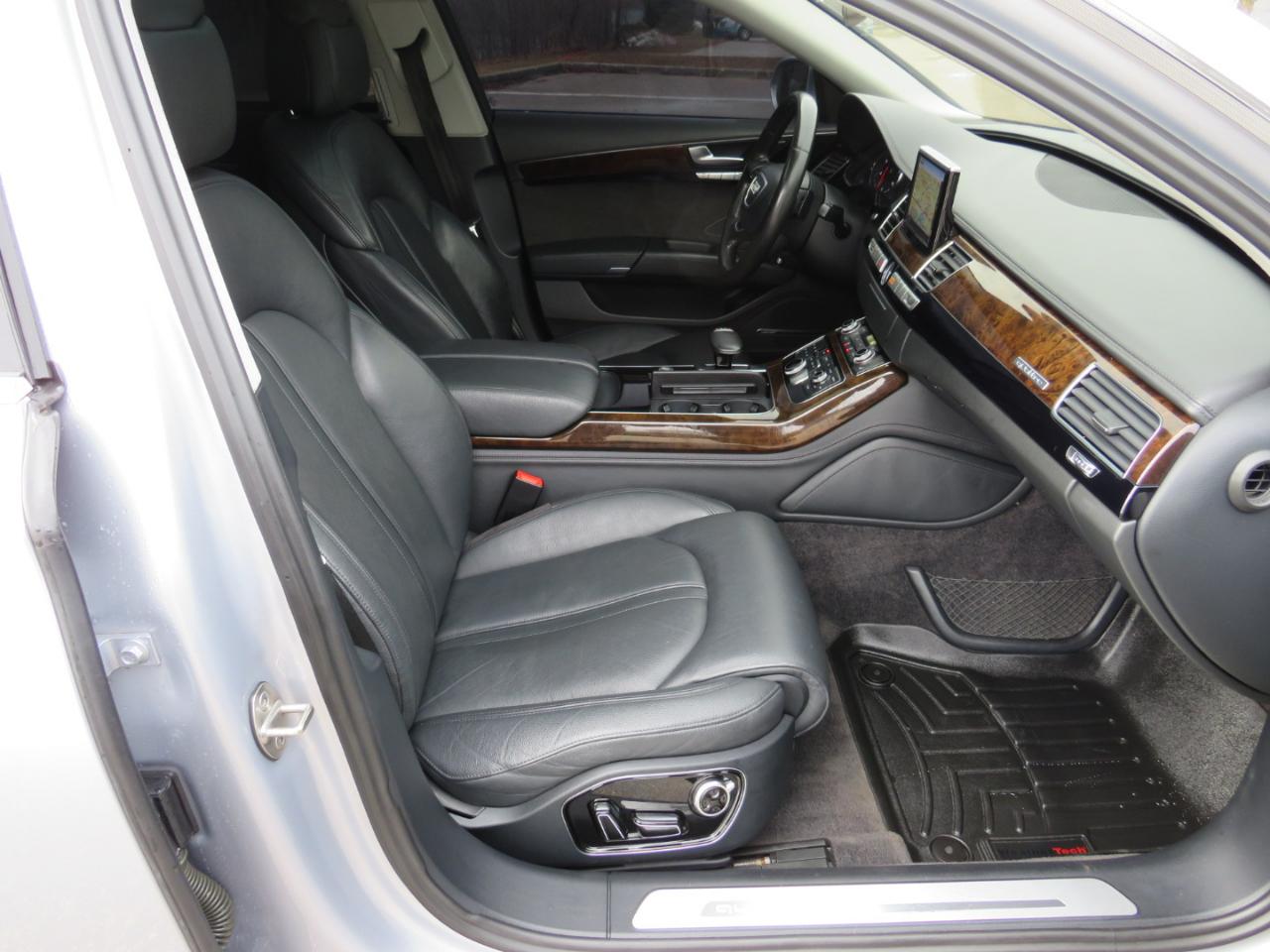 Audi A8 L 4.0T quattro 2015