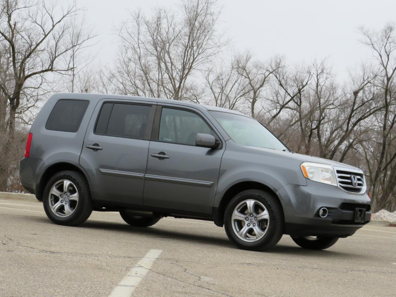 Honda Pilot EX-L 4WD 5-Spd AT 2012