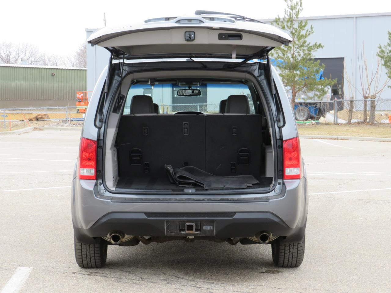 Honda Pilot EX-L 4WD 5-Spd AT 2012