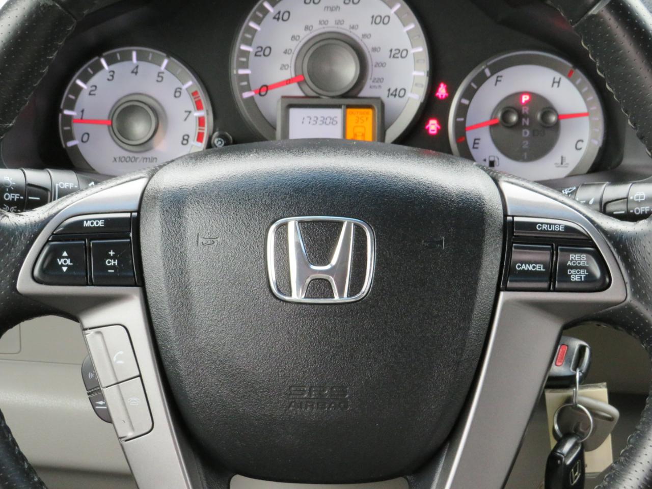 Honda Pilot EX-L 4WD 5-Spd AT 2012