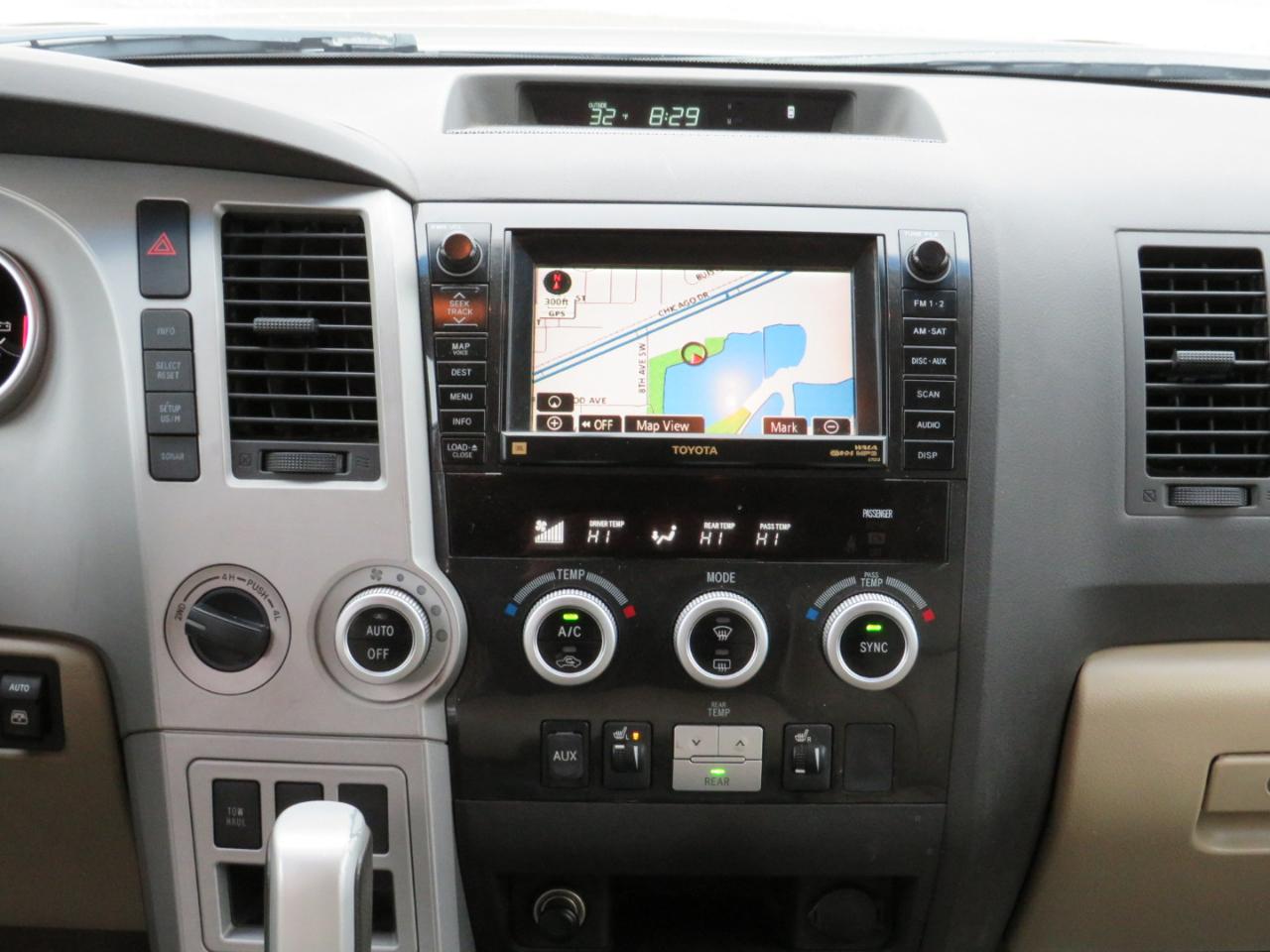 Toyota Sequoia Limited 4WD 2008