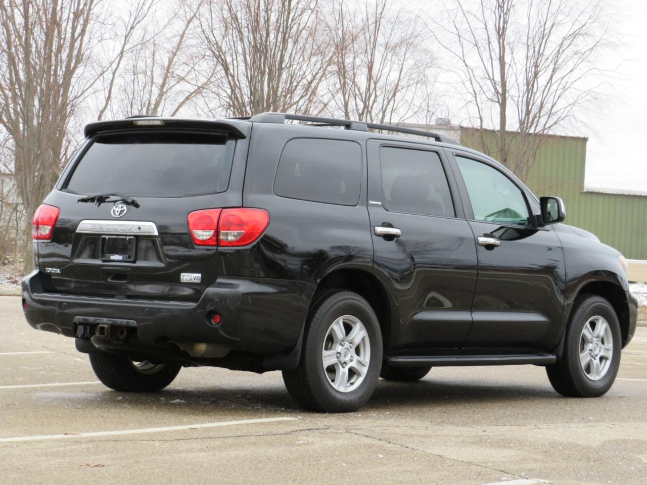 Toyota Sequoia Limited 4WD 2008