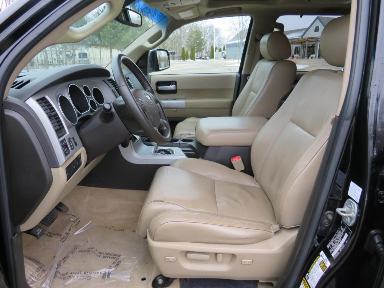 Toyota Sequoia Limited 4WD 2008