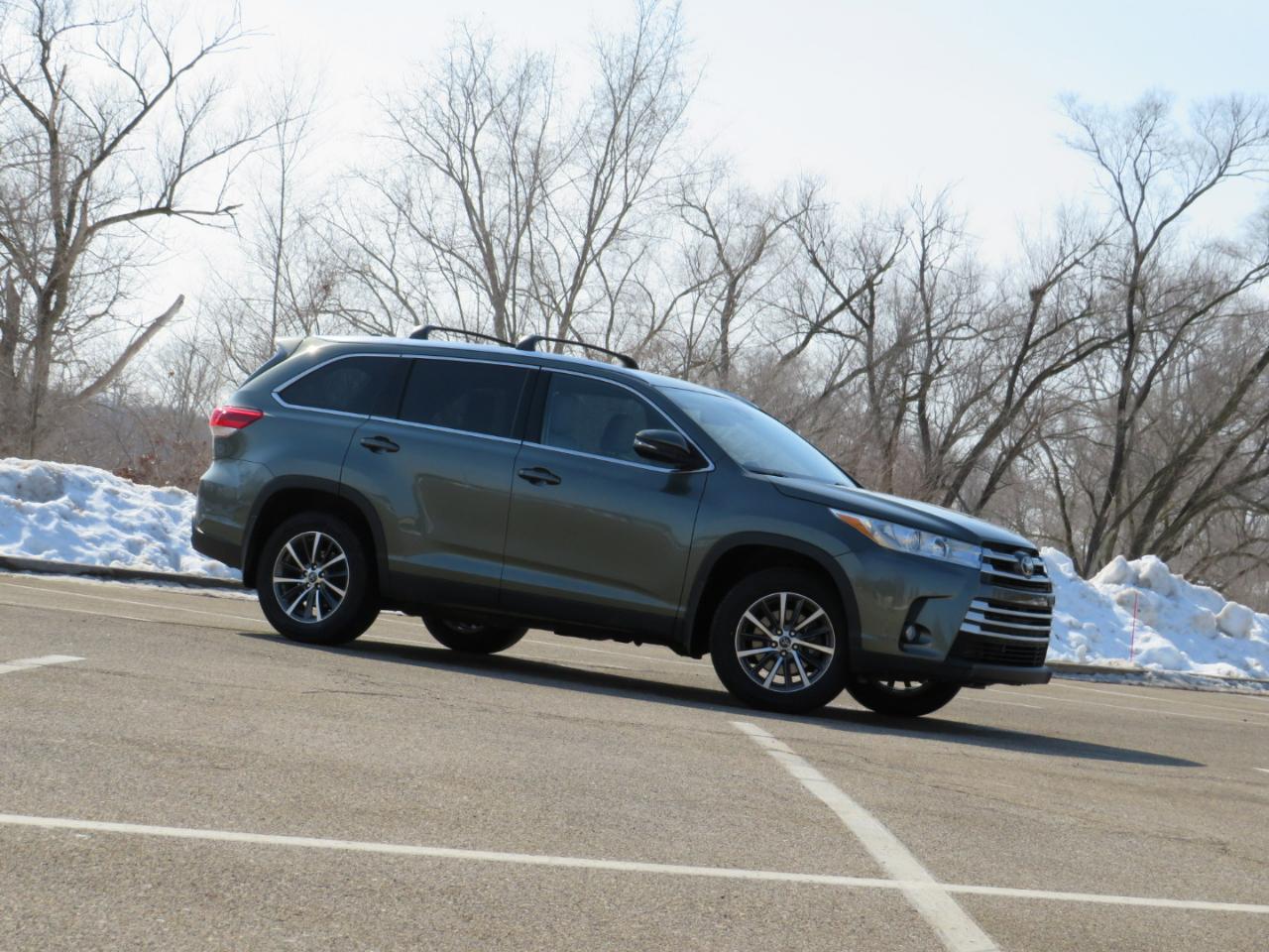 Toyota Highlander XLE AWD V6 2019