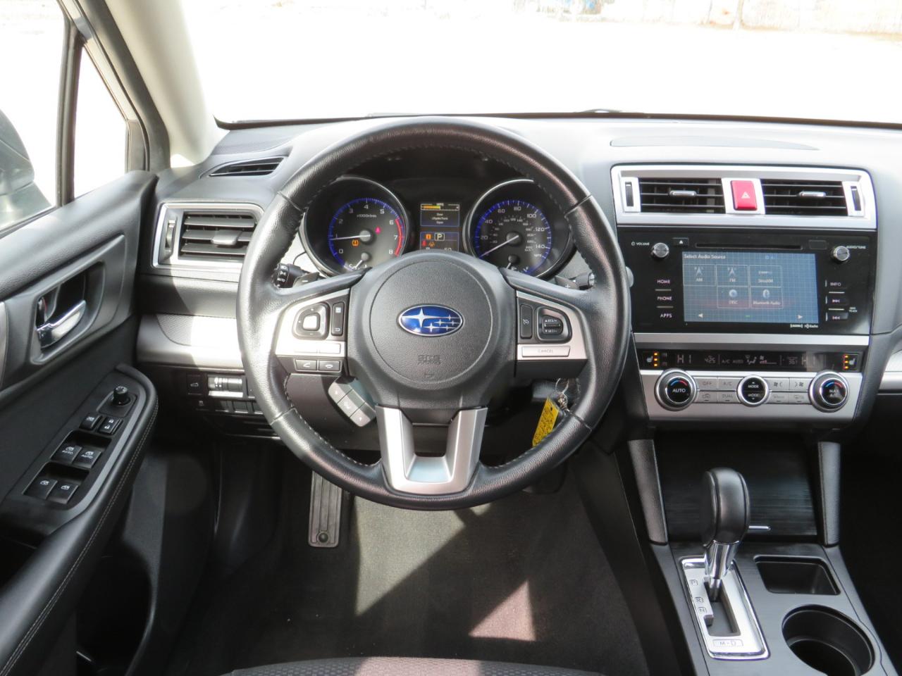 Subaru Outback 2.5i Premium 2015