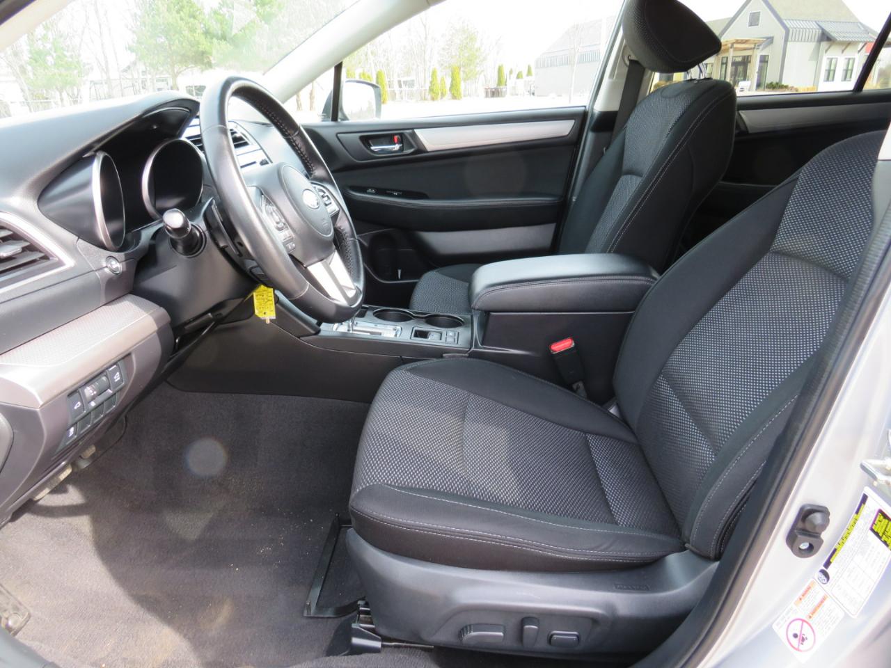 Subaru Outback 2.5i Premium 2015