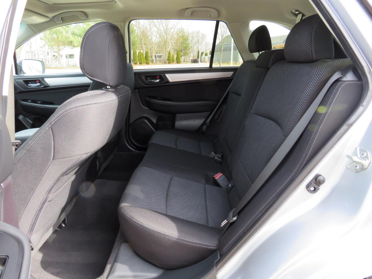 Subaru Outback 2.5i Premium 2015