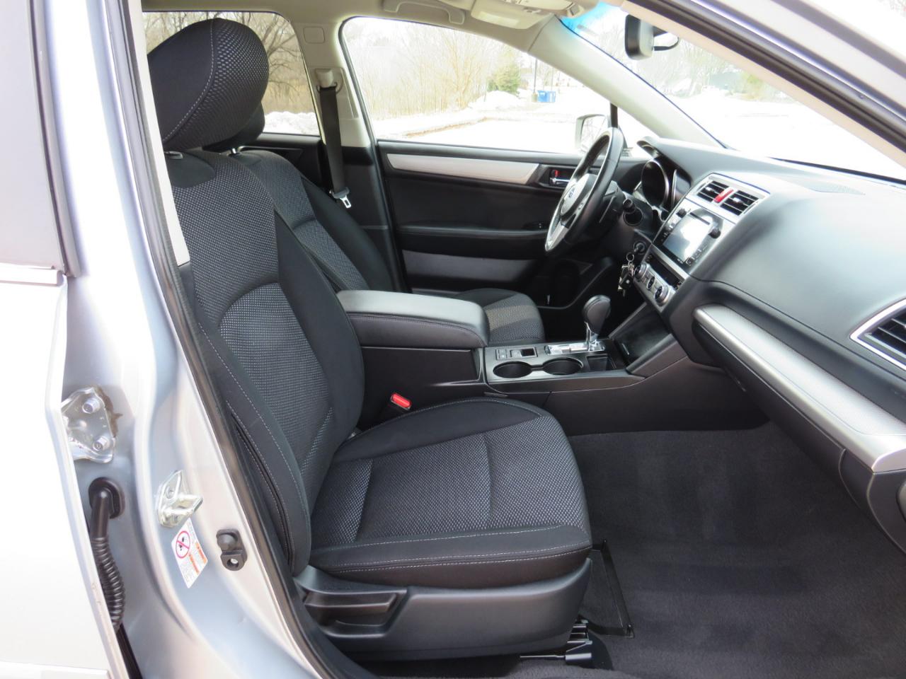 Subaru Outback 2.5i Premium 2015