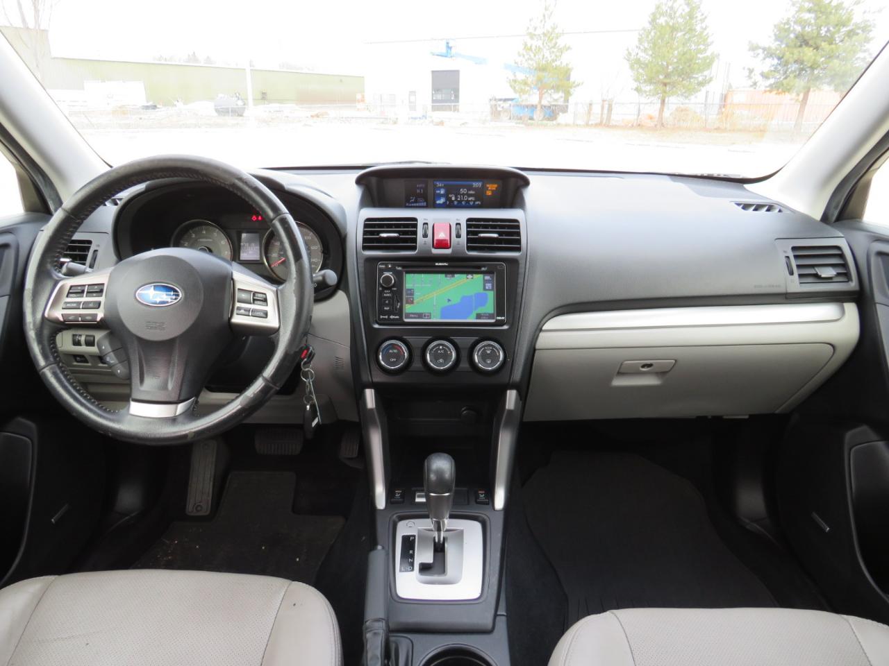 Subaru Forester 2.5i Touring 2015