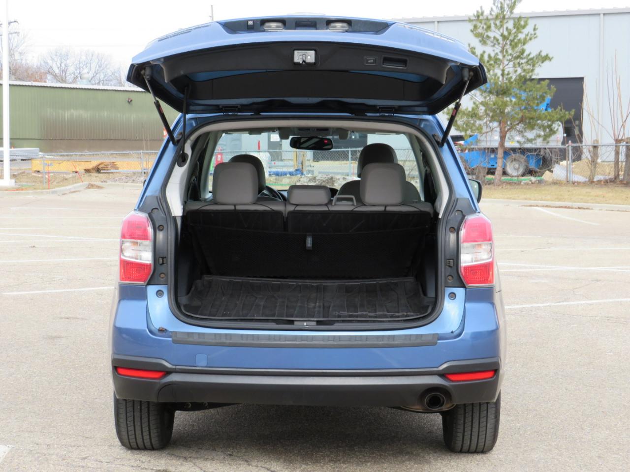 Subaru Forester 2.5i Touring 2015