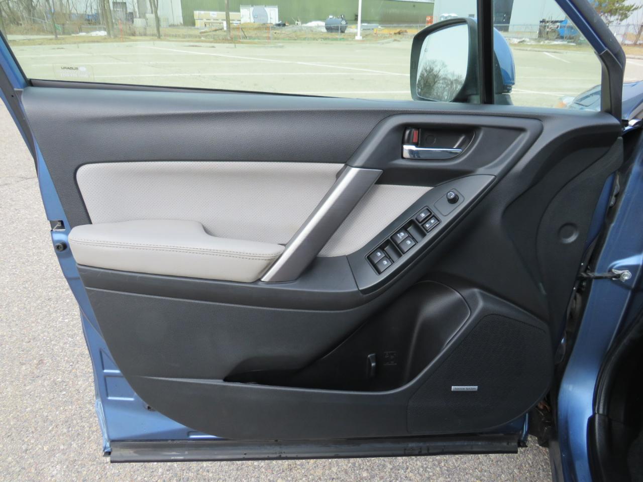 Subaru Forester 2.5i Touring 2015