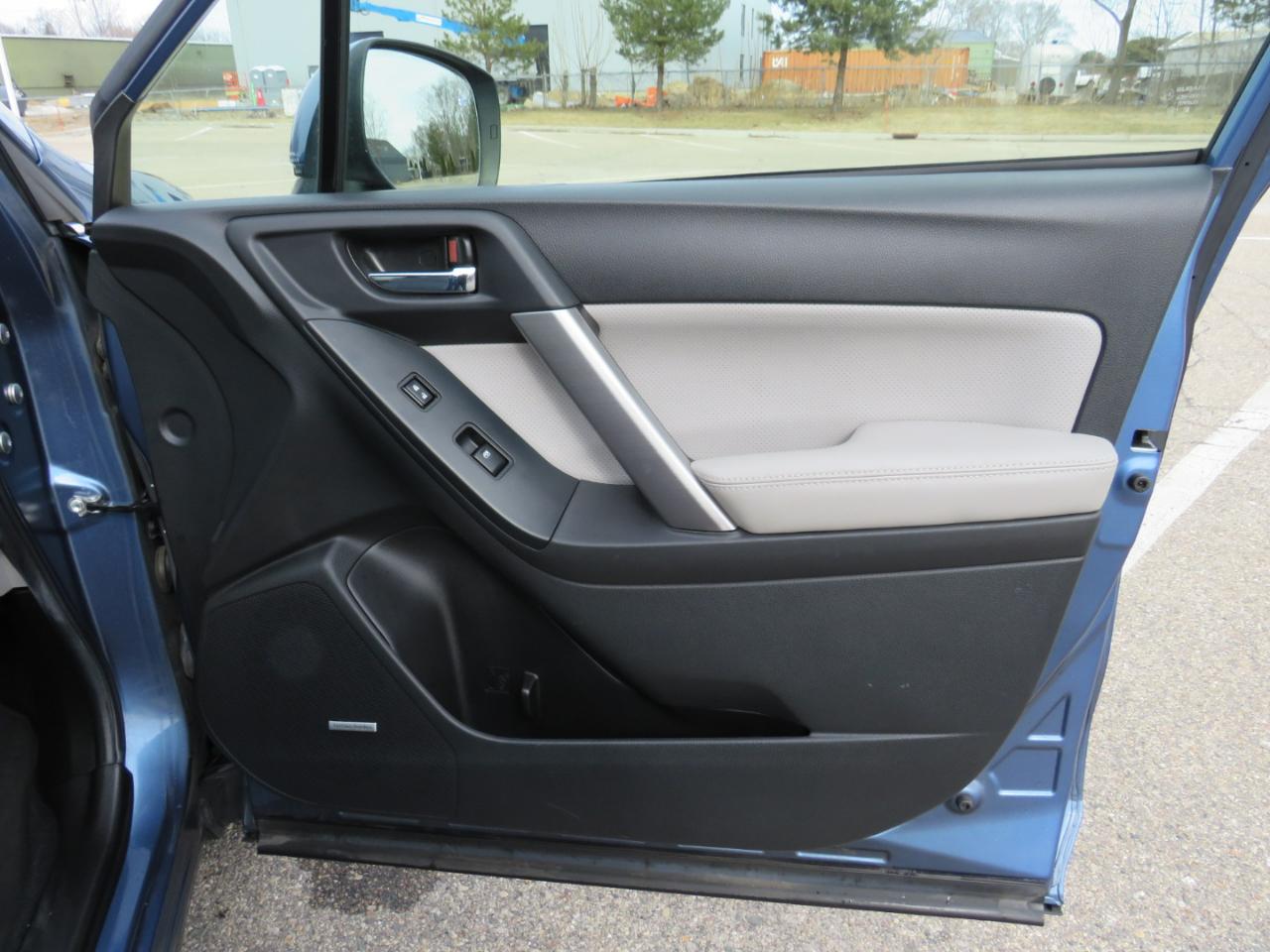 Subaru Forester 2.5i Touring 2015